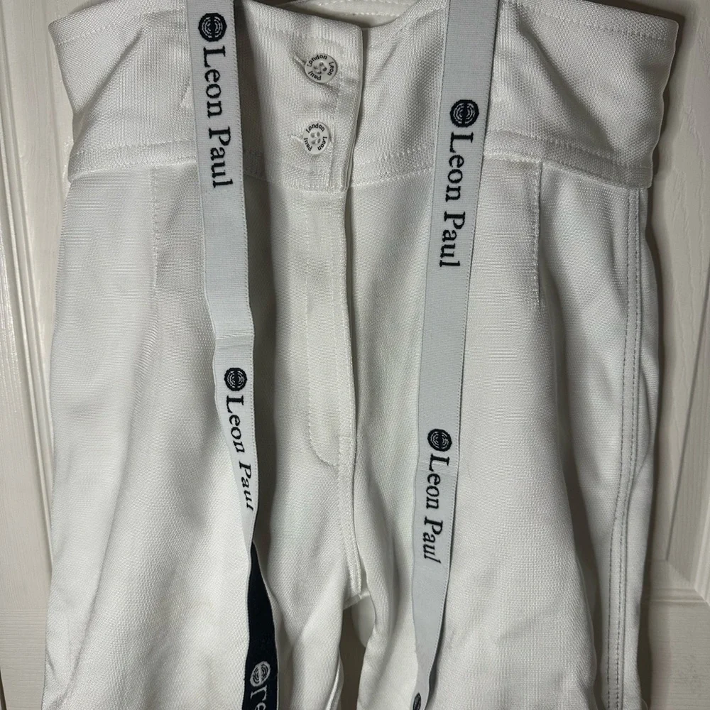 Leon Paul Fencing knickers. (size 32) - Picture 4 of 8